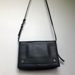 Black small crossbody bag from Madewell